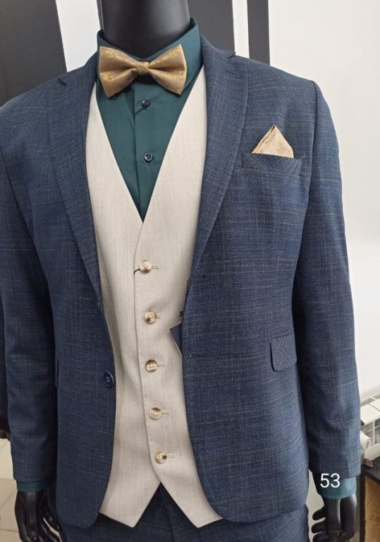 Marynarka granatowa z delikatną kratką